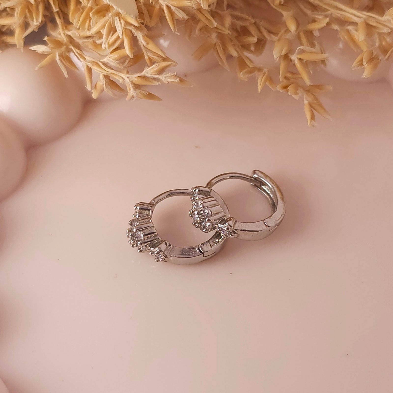 Silkver flower stud 3