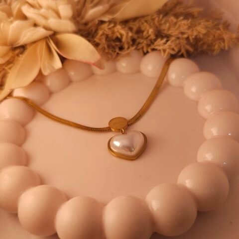 Sara Necklace